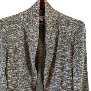 Mason Jules‎ large, open front, gray and white sweater